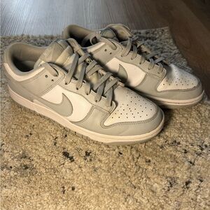 Nike Men’s Low-Top Sneakers in Light Gray and White